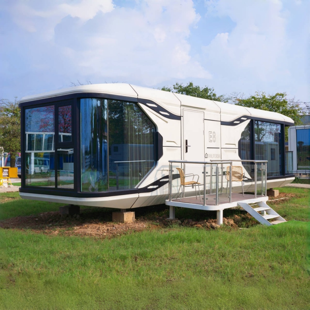 Space Capsule exterior